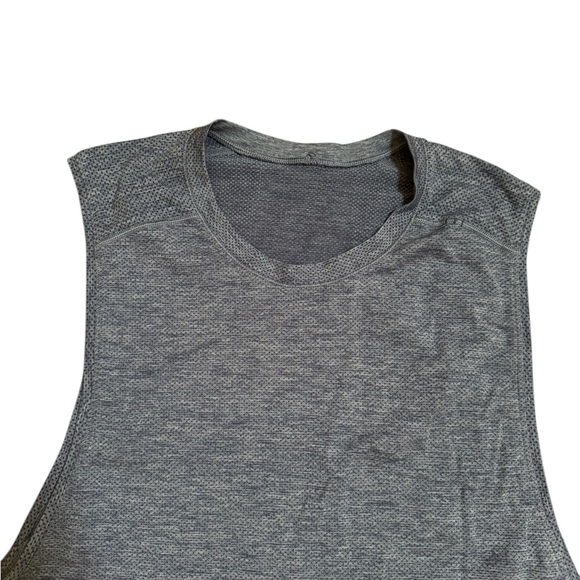 Lululemon Men's Tank Top - Size L - Picture 2 of 7
